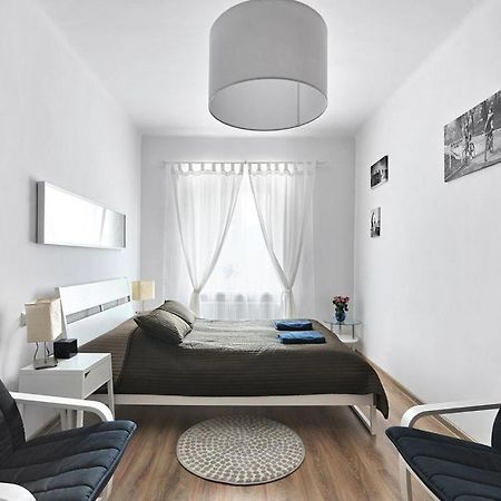 Lovely Apartment 克拉科夫 外观 照片